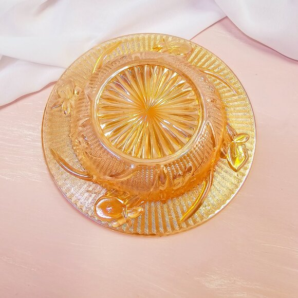 Iris and Herringbone Iridescent Marigold Butter Dish, Vintage Jeannette Glass - Picture 6 of 7